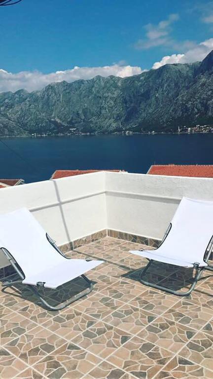Alisa Sea View Apartment Prcanj Kotor Exteriér fotografie